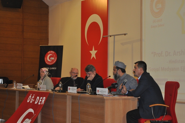Şuurlu nesiller yetiştirmeliyiz