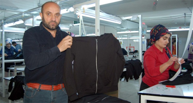 Çırak olarak başladığı işte yüzlerce kişinin patronu oldu