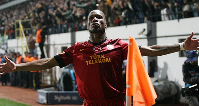 Drogba futbolu bırakıyor