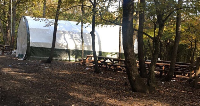 Belgrad Ormanında kumar çadırına baskın