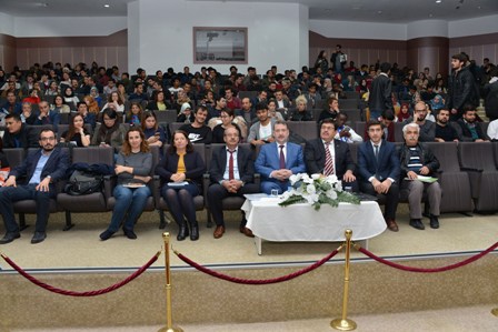 Konya İl Göç İdaresi Selçuk Üniversitesi’nde bilgilendirme toplantısı düzenledi
