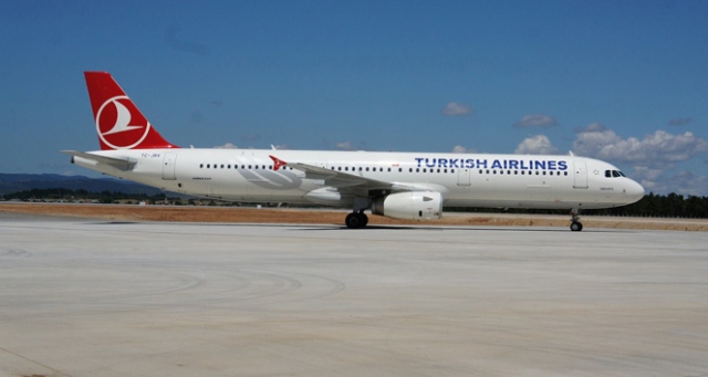 THY uçağında kalp krizi geçiren yolcu hayatını kaybetti