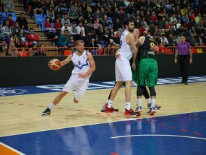 Selçuklu Belediyespor: 71- Akhisar Belediyespor:86
