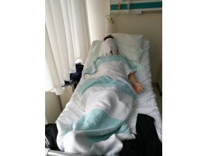 Tartıştığı erkek arkadaşı tarafından yüzüne kimyasal madde atıldı