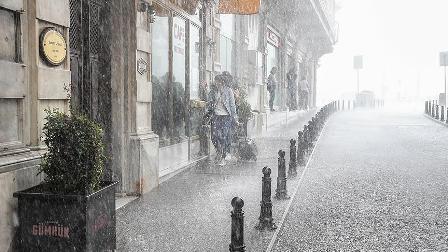 İstanbul'a 20 saatlik yağış geliyor