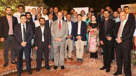 Pakistanlı Türkiye mezunları buluştu