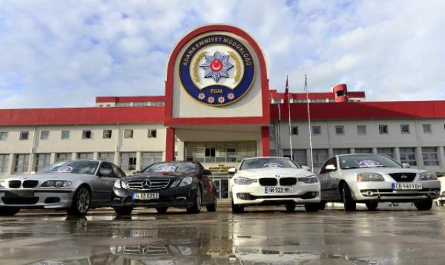 Araba fuarı değil emniyet bahçesi