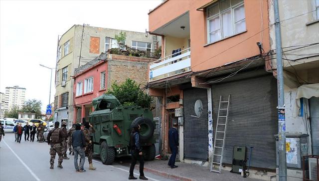 Cezaevi firarisinin rehin aldığı ablası ve iki yeğeni operasyonla kurtarıldı