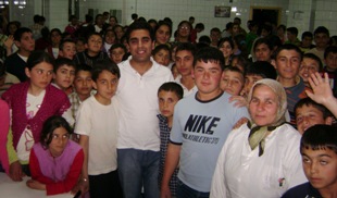 ERGÜL YİBO'YU ZİYARET ETTİ