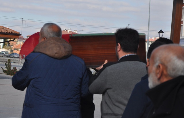 Yağmur Kara vefat etti
