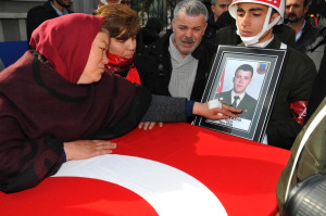 Konya Şehit Uzman Çavuşu 5 Bin Kişi Uğurladı