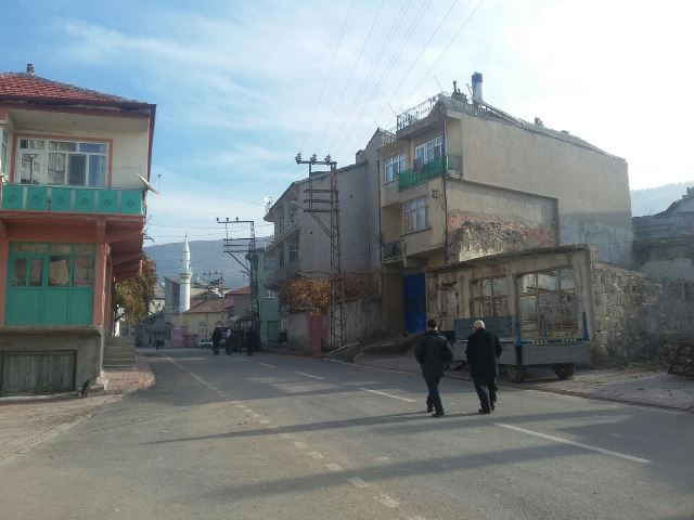 Konya'da, baba ile kızı art arda öldü