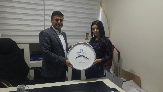 Konsept Özel Öğretim Kursu öğretmenlerini kutladı