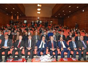 Diyarbakır'da "Yeni Türkiye, Yeni Ortadoğu ve Yeni Dünya Çalıştayı"