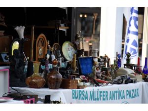 Bit pazarında musluk ararken antikacı oldu