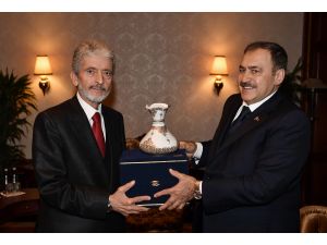 Bakan Eroğlu'ndan Ankara Büyükşehir Belediye Başkanı Tuna'ya ziyaret