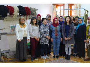 Avanos’ta, halı dokumacılığı kursu açıldı