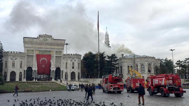İÜ Beyazıt yerleşkesinde baca yangını