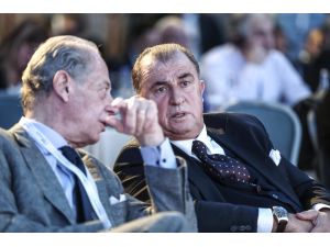 "Toplum olarak spor yapmayı sevmiyoruz"