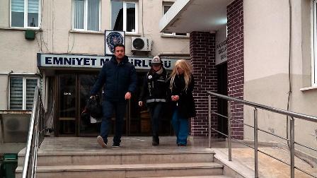 'Aptal olduğum için 15 bin lirayı Ponzi Arzu'ya verdim'