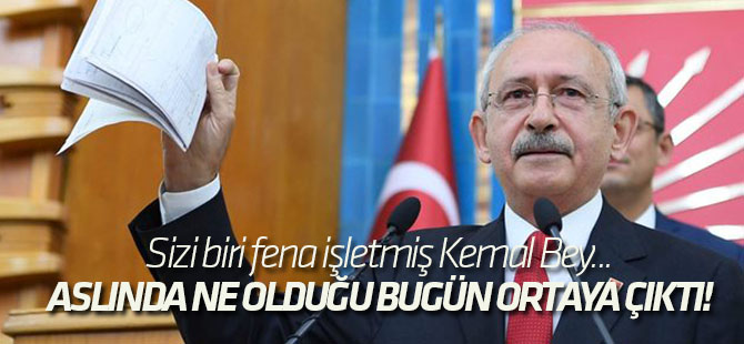 Elinde salladığı belgelerin aslında ne olduğu bugün ortaya çıktı!