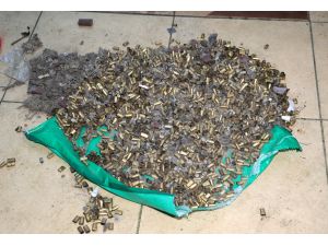 Pendik’te "ruhsatsız silah" operasyonu