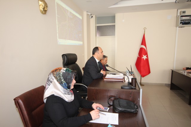 Özaltun, kaldırım işgallerine son verilmesi çağrısında bulundu