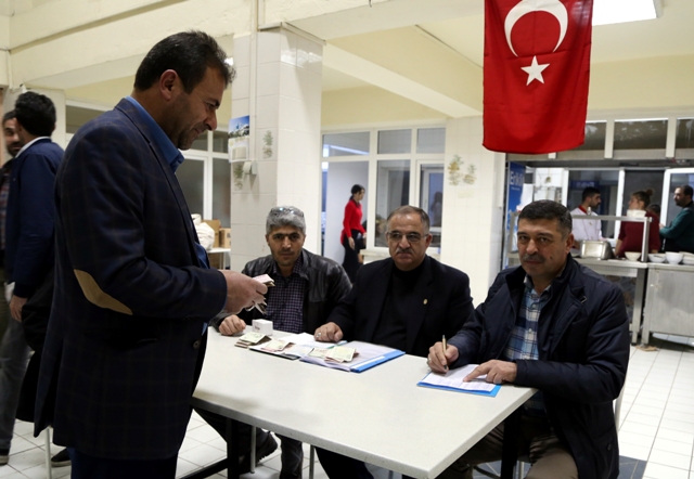 Esnafın "altın günü" dayanışmayı artırıyor