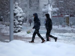 Yurtta kar yağışı