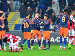 Medipol Başakşehir, UEFA Avrupa Ligi'ne veda etti