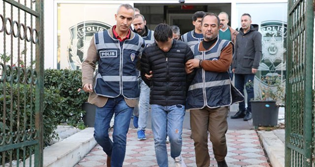 Antalya merkezli 4 ilde otomobil dolandırıcılığı: 7 gözalt