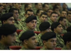 Zırhlı Birliklerde yemin töreni