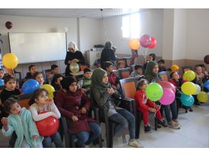 Suriyeli yetim çocuklara sinema etkinliği