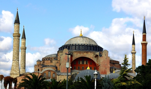 Tarihi zenginliklerimizin gişelerini Yahudi finansörlerine vermeyin!