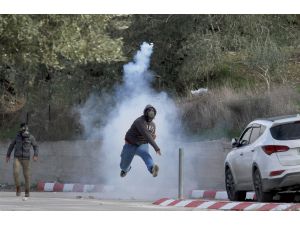 Batı Şeria'daki Kudüs gösterilerinde 11 Filistinli yaralandı