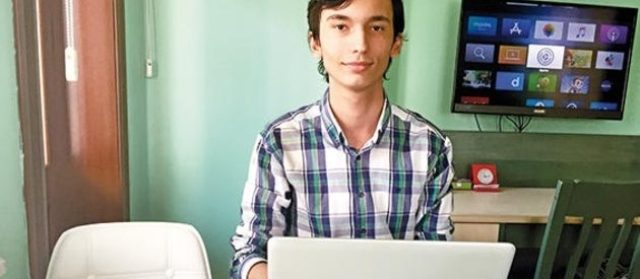 Lise öğrencisi, Siri’nin açığını buldu