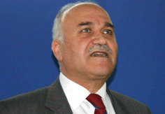 AKP, tüzükte dayak maddesi bulamadı