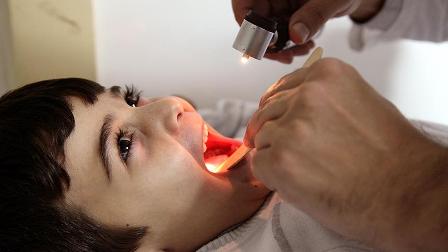 Çocuklarda geçmeyen öksürüğe dikkat