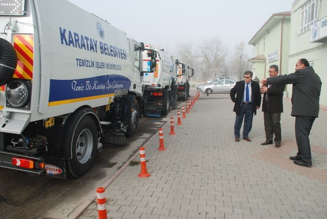 KARATAY BELEDİYESİ TEMİZLİKTE SINIR TANIMIYOR