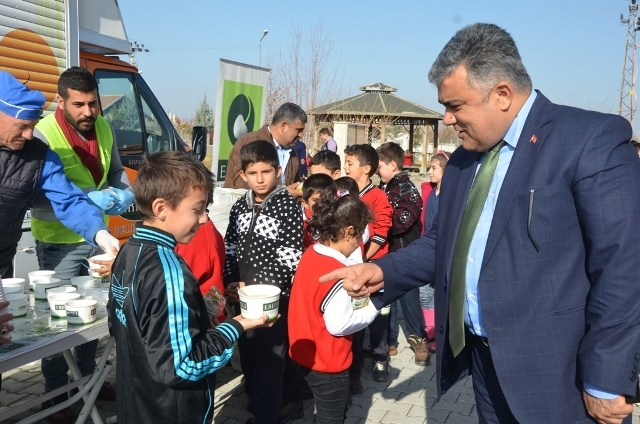 Ereğli Belediyesi’nden Öğrencilere Çorba İkramı