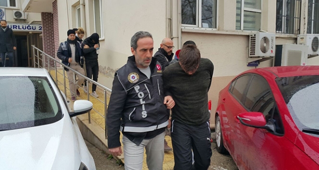 Bursa’da uyuşturucu operasyonu: 12 gözaltı