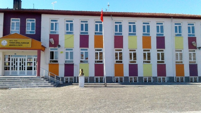 Yunak’lılardan Tahir Akyürek’e teşekkür