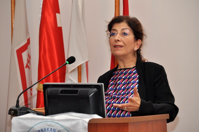 NEÜ’de Sağlık İdareciliği Konuşuldu