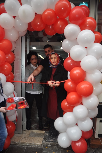 Meşhur Sarıyer Börekçisi Açıldı