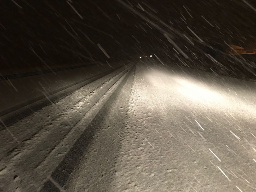 Kar yağışı başladı: Alacabel'de zincirsiz araçlara izin yok