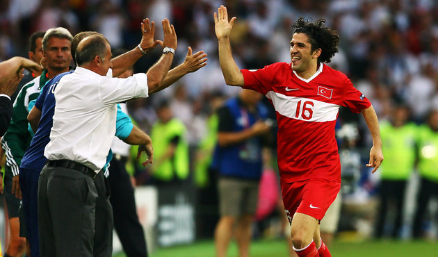 Fenerbahçe ve Beşiktaş'ın eski milli yıldızı FETÖ itirafçısı oldu!