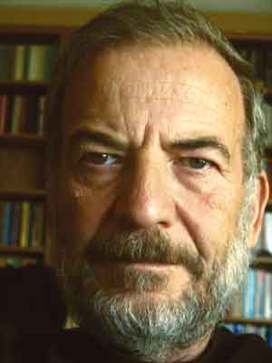 Deniz'i kendine çekenlerin amacı ne?