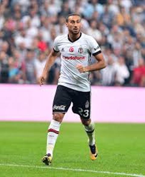 Cenk Tosun Everton’da iddiası