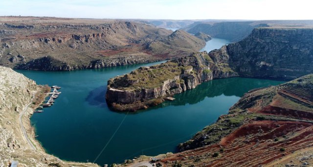 Fırat'in incisi Rumkale havadan görüntülendi