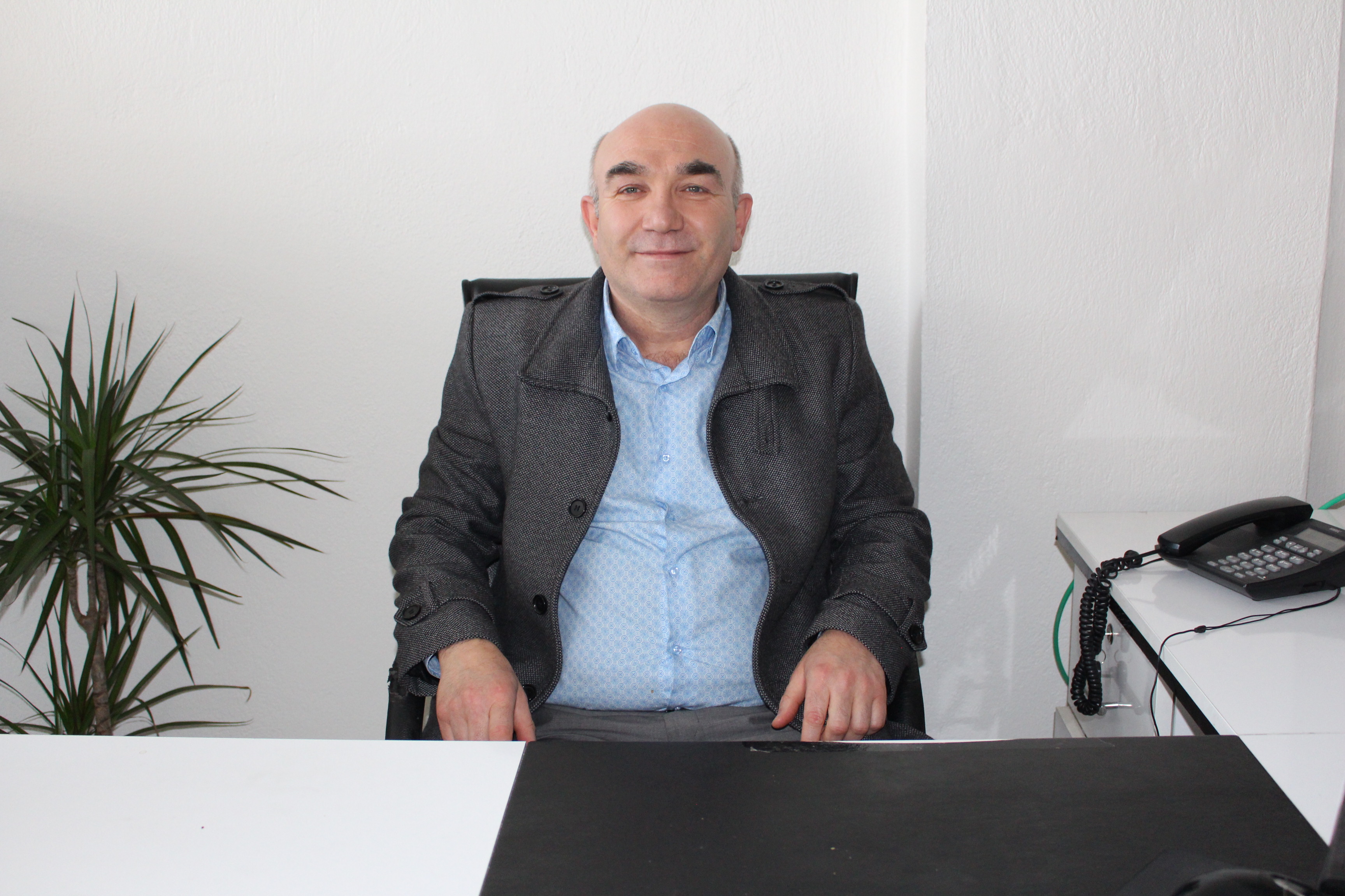 Pamuk, Hizmetkar olmaya talibiz